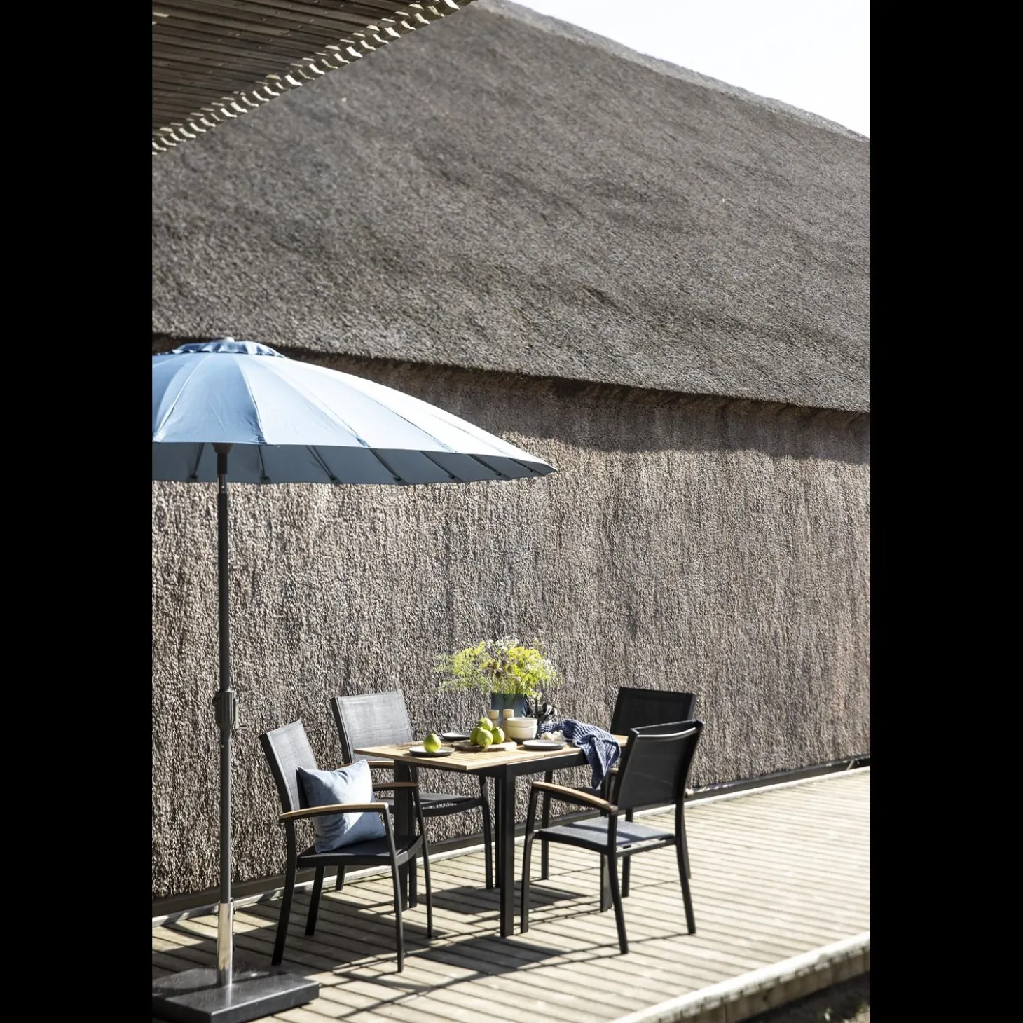 Askia Havebord 126 x 75 x 75 cm