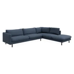 Bjorn højrevendt sofa med pufafslutning