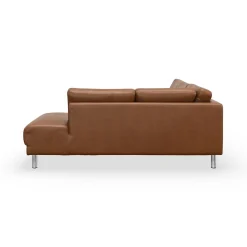 Cleveland højrevendt sofa med pufafslutning