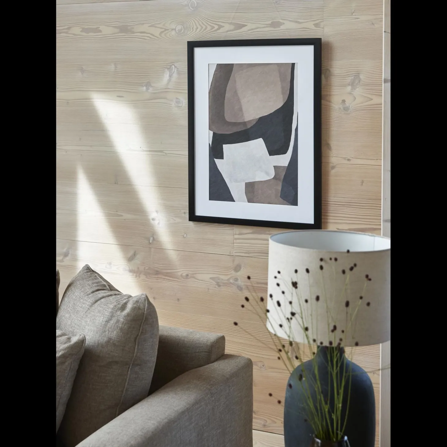 Gunnhild Plakat med ramme 64,8 x 84,8 x 2,2 cm