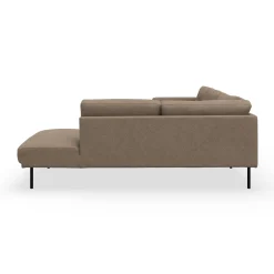 Larvik højrevendt hjørnesofa med pufafslutning