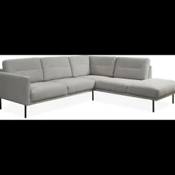 Larvik højrevendt hjørnesofa med pufafslutning