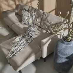 Larvik højrevendt sofa med chaiselong