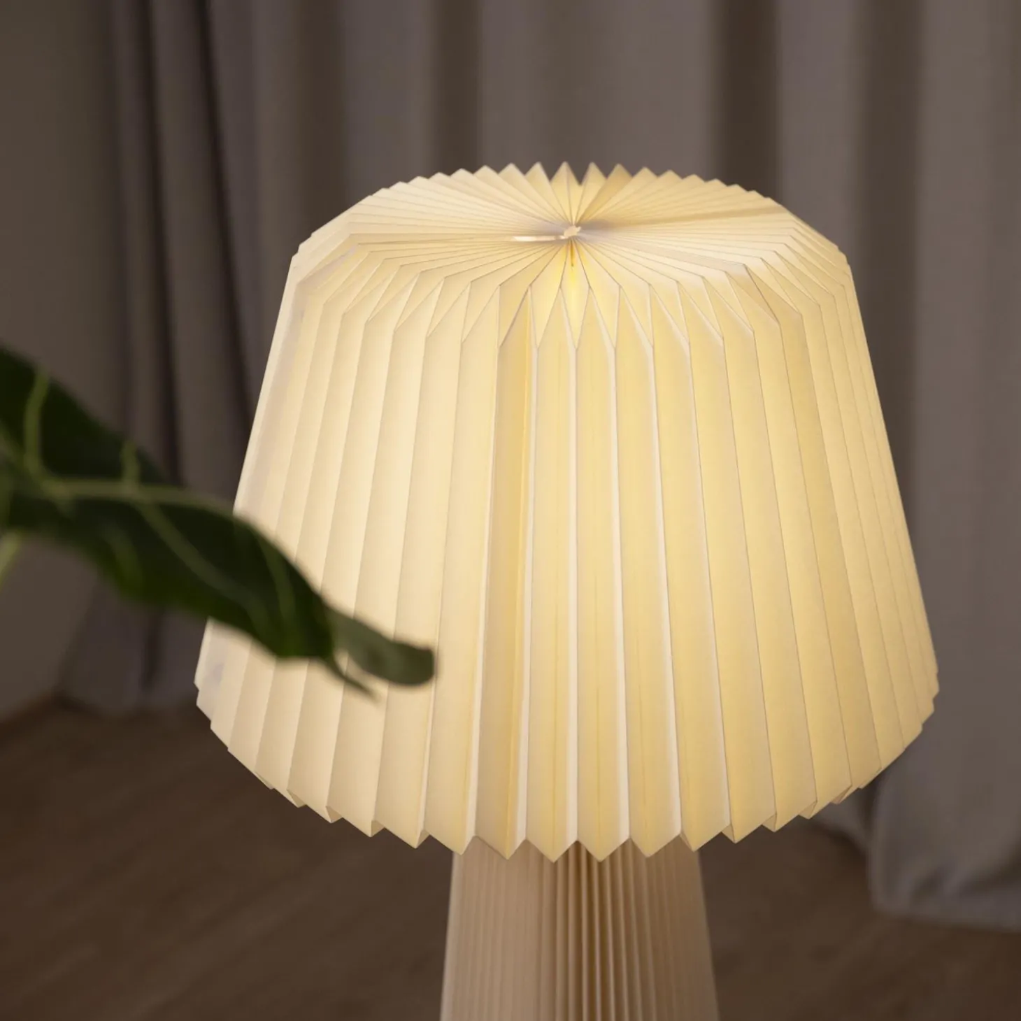 Lillesand Gulvlampe 94,5 x 47 cm