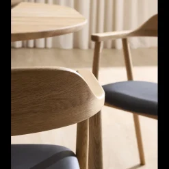 Newton Spisebordsstol