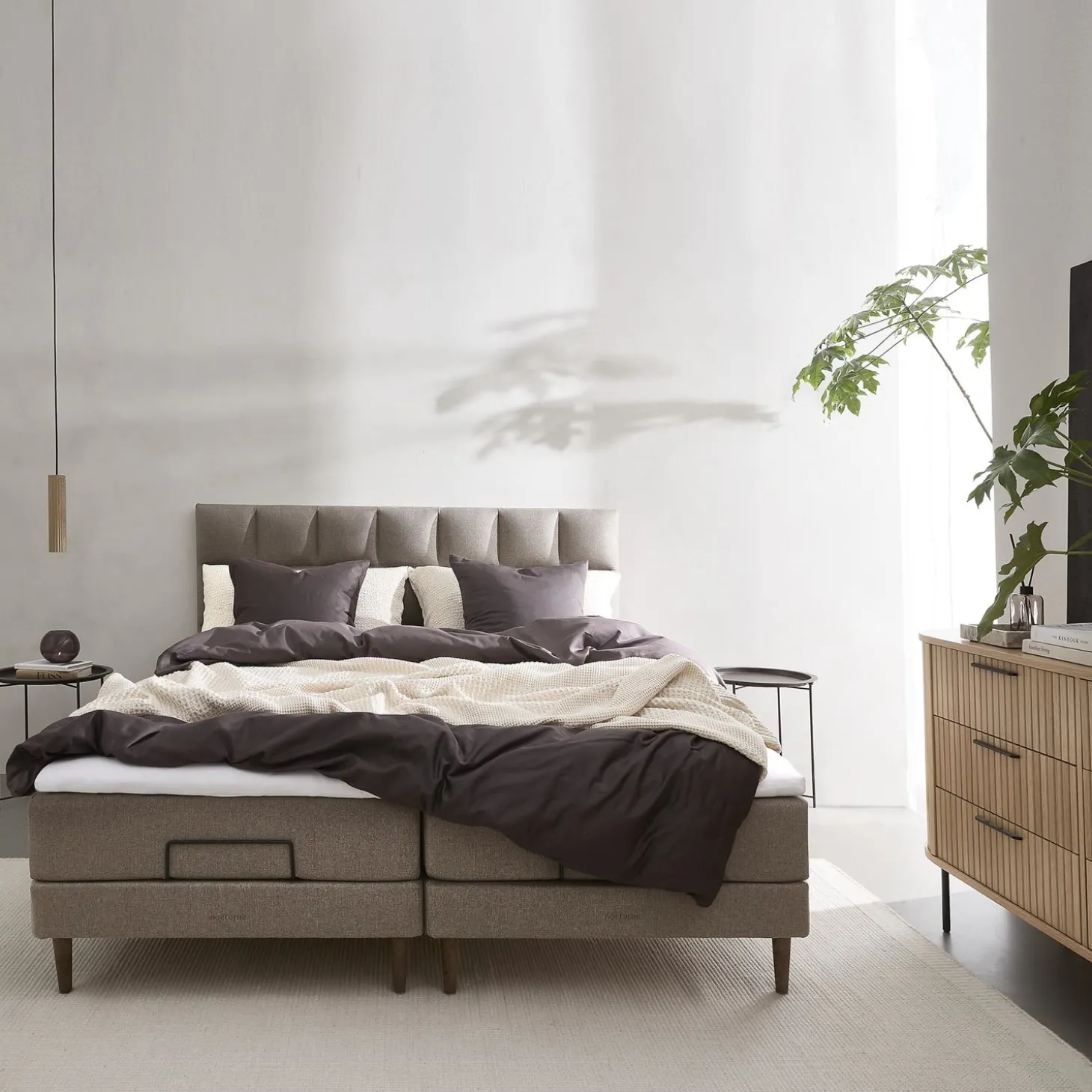 Nocturne Elegant inkl. topmadras, 140 x 200 cm elevationsseng
