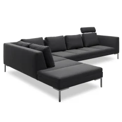 Nordskov venstrevendt hjørnesofa med pufafslutning