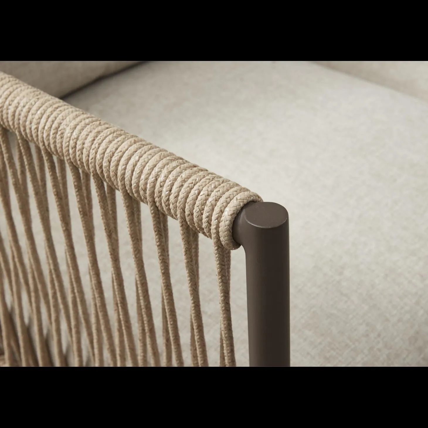 Oblic Loungesofa