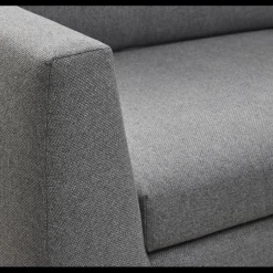 Vetland højrevendt hjørnesofa med pufafslutning